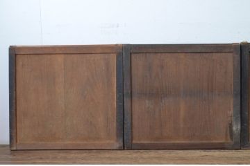 アンティーク建具　すすけた味わいが渋さを感じる板戸4枚セット(引き戸、窓)(R-065537)