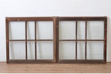 アンティーク建具　経年を感じさせる古い木味が魅力のガラス窓2枚セット(引き戸、ガラス戸)(R-065542)