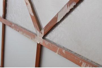 アンティーク建具　大正ロマン　レトロモダンな雰囲気漂うガラス帯戸3枚セット(ガラス戸、板戸、引き戸)(R-065550)