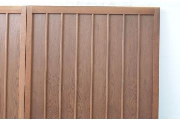 アンティーク建具　鏡付き　どこか懐かしい雰囲気を感じる升目格子戸2枚セット(きつね格子、狐格子、引き戸、マス目、板戸)(R-065558)