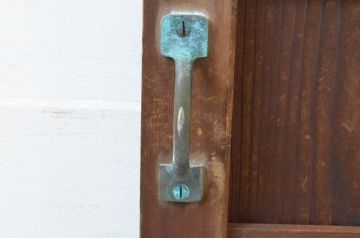 アンティーク建具　どこか懐かしい雰囲気を感じる升目格子戸1枚(きつね格子、狐格子、木製扉、マス目、ドア、板戸)(R-065559)
