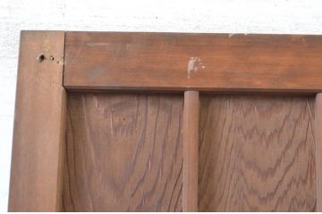 アンティーク建具　升目(マス目)格子から覗く木目が美しい板戸扉1枚(きつね格子、狐格子、木製扉、ドア)(R-065568)