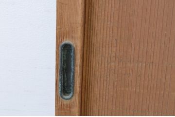 アンティーク建具　透かし彫りがかわいいおしゃれな幅狭板戸2枚セット(ガラス戸、引き戸)(R-065569)