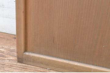 アンティーク建具　透かし彫りがかわいいおしゃれな幅狭板戸2枚セット(ガラス戸、引き戸)(R-065569)
