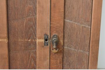 アンティーク建具　上手物!!　和の空間づくりにお勧めな古い数寄屋のガラス戸2枚セット(引き戸、板戸)(R-065570)
