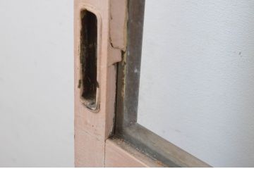 アンティーク建具　ペイント仕上げ限定　レトロな雰囲気の幅狭ガラス戸2枚セット(引き戸)(R-065571)