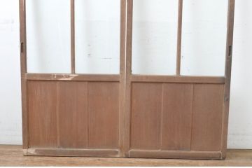 アンティーク建具　ペイント仕上げ限定　レトロな雰囲気の幅狭ガラス戸2枚セット(引き戸)(R-065571)