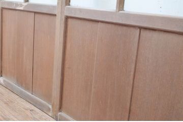 アンティーク建具　ペイント仕上げ限定　レトロな雰囲気の幅狭ガラス戸2枚セット(引き戸)(R-065571)