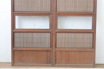 アンティーク建具　和の風情が感じられる裏障子付きの幅狭格子戸2枚セット(引き戸、障子戸)(R-065572)