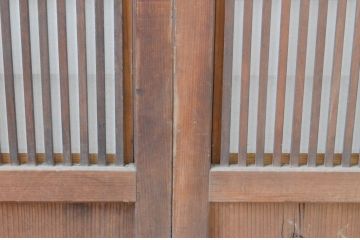 アンティーク建具　和の風情が感じられる裏障子付きの幅狭格子戸2枚セット(引き戸、障子戸)(R-065572)