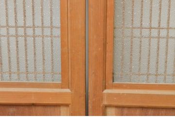 アンティーク建具　美品　上手物!!和の空間を演出する欅(ケヤキ)板のガラス帯戸3枚セット(引き戸、板戸)(R-065577)