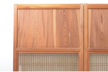 アンティーク建具　上手物!!和の空間を演出する欅(ケヤキ)板のガラス帯戸2枚セット(引き戸、板戸)(R-065578)