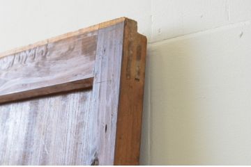 アンティーク建具　上手物!!和の空間を演出する欅(ケヤキ)板のガラス帯戸1枚(引き戸、板戸)(R-065579)