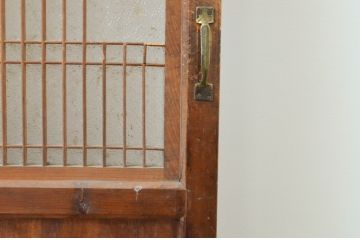 アンティーク建具　上手物!!和の空間を演出する欅(ケヤキ)板のガラス帯戸1枚(引き戸、板戸)(R-065579)