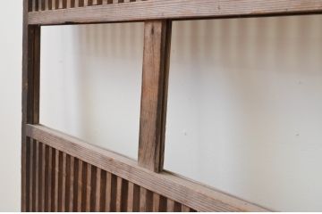 アンティーク建具　落ちついた和の雰囲気が漂う格子戸1枚(引き戸、ガラス帯戸)(R-065583)