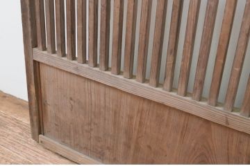 アンティーク建具　落ちついた和の雰囲気が漂う格子戸1枚(引き戸、ガラス帯戸)(R-065583)