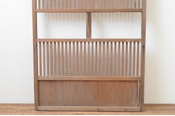アンティーク建具　落ちついた和の雰囲気が漂う格子戸1枚(引き戸、ガラス帯戸)(R-065583)