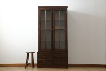 中古　美品!!　松本民芸家具　シックなインテリアと相性の良いブックケース(本箱、飾り棚、収納棚、戸棚、キャビネット)(R-065586)