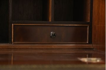 イギリスビンテージ　マホガニー材　小振りなサイズが魅力のライティングビューロー(ライティングデスク、簿記机、ワークデスク、在宅用、在宅ワーク用、ヴィンテージ、引き出し、サイドチェスト)(R-065594)