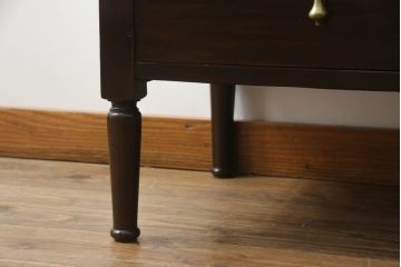 イギリスアンティーク　ウォールナット材の深い色合いが上品なサイドチェスト(引き出し、サイドボード、英国)(R-065595)