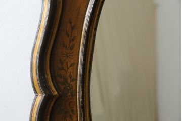 中古　DREXEL HERITAGE(ドレクセルヘリテイジ)　希少モデル!!　クラシカルな雰囲気が魅力のウォールミラー(壁掛け鏡)(R-065600)