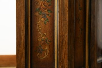 中古　美品!!　DREXEL HERITAGE(ドレクセルヘリテイジ)　希少モデル!!　小振りなサイズが取り入れやすいコンソールサイドボード(ホールチェスト、サイドキャビネット、収納棚、戸棚)(R-065610)