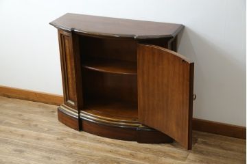 中古　美品!!　DREXEL HERITAGE(ドレクセルヘリテイジ)　希少モデル!!　小振りなサイズが取り入れやすいコンソールサイドボード(ホールチェスト、サイドキャビネット、収納棚、戸棚)(R-065610)