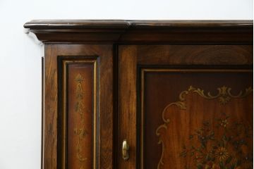 中古　美品!!　DREXEL HERITAGE(ドレクセルヘリテイジ)　希少モデル!!　小振りなサイズが取り入れやすいコンソールサイドボード(ホールチェスト、サイドキャビネット、収納棚、戸棚)(R-065610)