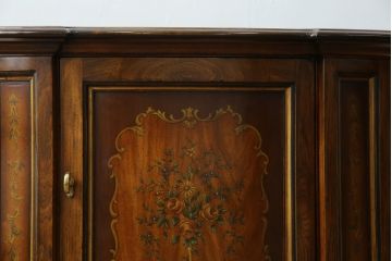 中古　美品!!　DREXEL HERITAGE(ドレクセルヘリテイジ)　希少モデル!!　小振りなサイズが取り入れやすいコンソールサイドボード(ホールチェスト、サイドキャビネット、収納棚、戸棚)(R-065610)