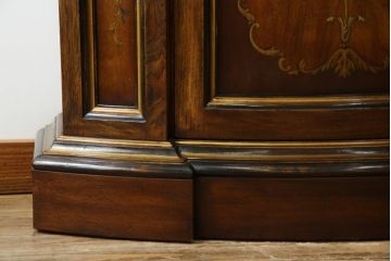 中古　美品!!　DREXEL HERITAGE(ドレクセルヘリテイジ)　希少モデル!!　小振りなサイズが取り入れやすいコンソールサイドボード(ホールチェスト、サイドキャビネット、収納棚、戸棚)(R-065610)