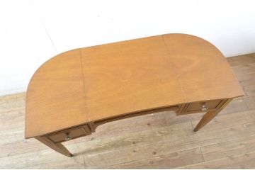 中古　DREXEL HERITAGE(ドレクセルヘリテイジ)　Triune(トライユン)　高級感漂う佇まいが魅力のドレッサーとスツールのセット(化粧台、鏡台、引き出し、ミラー、オットマン)(ドレッサーの定価約42万円)(R-065611)