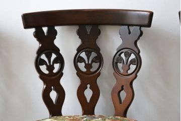 イギリスビンテージ　ERCOL(アーコール)　上品な佇まいのシスルバックチェア4脚セット(ダイニングチェア、椅子、イス、板座チェア、ウィンザーチェア、ウインザーチェア、ヴィンテージ、英国)(R-065625)