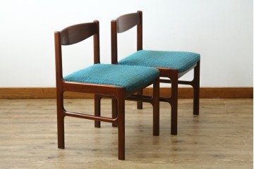 イギリスヴィンテージ　A.H.McIntosh(マッキントッシュ)社　チーク材　明るいブルーのファブリックが目を引くダイニングチェア2脚セット　(R-065634)