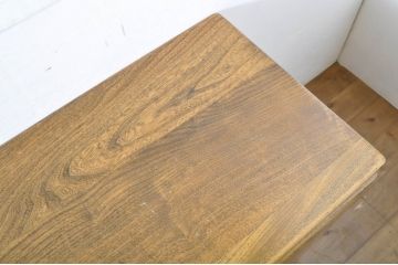 イギリスビンテージ　ERCOL(アーコール)　優しい木の温もり溢れるキャスター付きウィンザーサイドボード(リビングボード、サイドキャビネット、テレビ台、収納棚、戸棚、ヴィンテージ、英国)(R-065644)