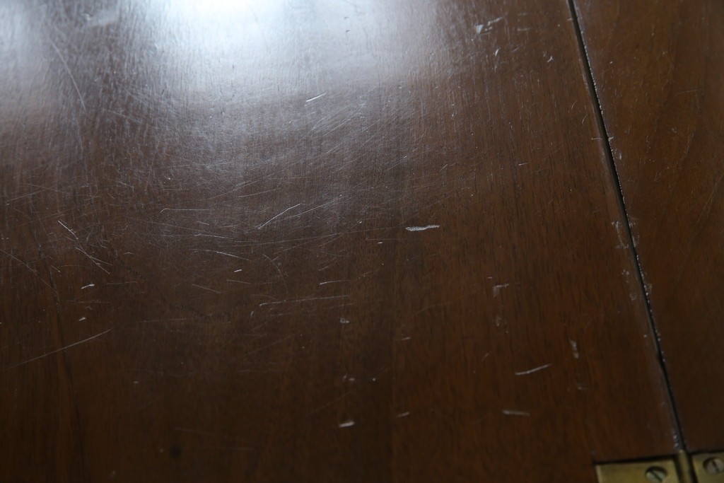 イギリスアンティーク　バーズアイ(鳥眼杢)の杢目が美しいライティングビューロー　(R-065648)