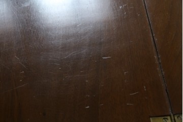 イギリスアンティーク　バーズアイ(鳥眼杢)の杢目が美しいライティングビューロー　(R-065648)