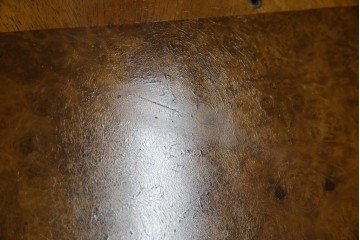 イギリスアンティーク　バーズアイ(鳥眼杢)の杢目が美しいライティングビューロー　(R-065648)