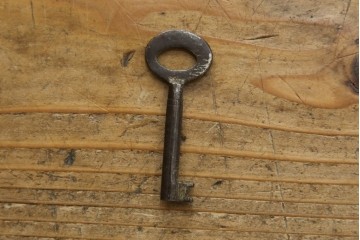 イギリスアンティーク　バーズアイ(鳥眼杢)の杢目が美しいライティングビューロー　(R-065648)