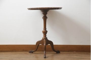 イギリスアンティーク　マホガニー材　レザートップが魅力のシックなワインテーブル(サイドテーブル、コーヒーテーブル、丸テーブル、花台、英国)(R-065650)