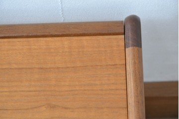 イギリスビンテージ　チーク材　シンプルなデザインが魅力のネストテーブル　(R-065659)