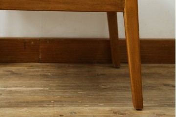 イギリスヴィンテージ　チーク材　ナチュラルテイストのお部屋におすすめなローテーブル　(R-065662)