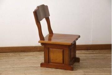 中古　伝統木芸士　石橋武士作　欅(ケヤキ)材　上質な和の空間づくりに活躍する1人掛けベンチ(チェア・椅子)(定価7万8千円)(R-065682)