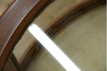 ヨーロッパビンテージ　オーバル型　象嵌入り　クラシカルな雰囲気漂う小振りなガラスケース(ショーケース、サイドテーブル、コンソールテーブル、コレクションケース、ラウンドテーブル、ヴィンテージ)(R-065684)