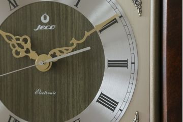 和製ビンテージ　九州民芸家具　シックな佇まいが上品なホールクロックキャビネット(ガラスケース、ショーケース、縦型キャビネット、収納棚、戸棚、飾り棚、ヴィンテージ)(R-065698)