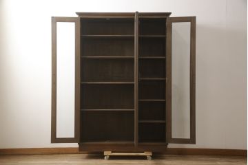 中古　美品!!　永田良介商店 　気品漂う佇まいが魅力のブックケース(本箱、飾り棚、収納棚、戸棚、キャビネット)(R-065699)