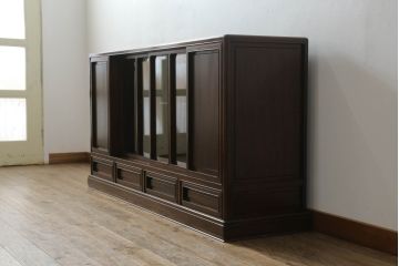 中古　通産大臣指定伝統的工芸品　大阪唐木指物　花梨(カリン)材　漆塗り　宮下賢次郎作　希少モデル!!　上品な佇まいが魅力のサイドボード(サイドキャビネット、飾り棚、収納棚、戸棚)(R-065701)