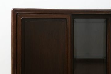 中古　通産大臣指定伝統的工芸品　大阪唐木指物　花梨(カリン)材　漆塗り　宮下賢次郎作　希少モデル!!　上品な佇まいが魅力のサイドボード(サイドキャビネット、飾り棚、収納棚、戸棚)(R-065701)