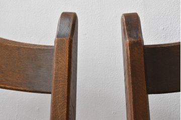 中古　美品　永田良介商店　神戸洋家具　落ち着きのあるシックな佇まいが魅力のラダー型食堂椅子2脚セット(ダイニングチェア、ラダーバックチェア、ワークチェア、板座チェア、椅子、イス)(R-065702)