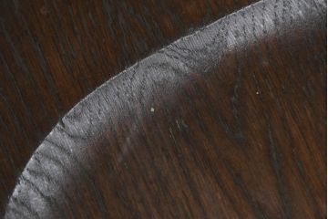 中古　美品　永田良介商店　神戸洋家具　落ち着きのあるシックな佇まいが魅力のラダー型食堂椅子2脚セット(ダイニングチェア、ラダーバックチェア、ワークチェア、板座チェア、椅子、イス)(R-065702)