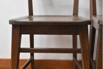 中古　美品　永田良介商店　神戸洋家具　落ち着きのあるシックな佇まいが魅力のラダー型食堂椅子2脚セット(ダイニングチェア、ラダーバックチェア、ワークチェア、板座チェア、椅子、イス)(R-065702)